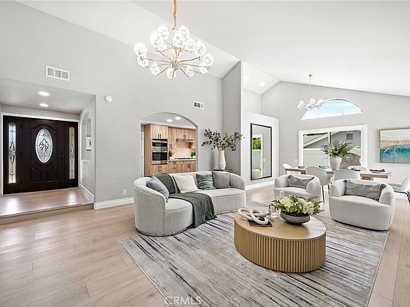 4th image of 25981 Cordillera Dr