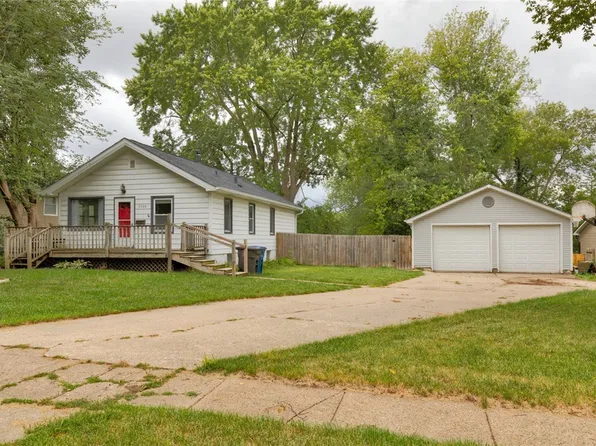 3500 61st St, Des Moines, IA 50322