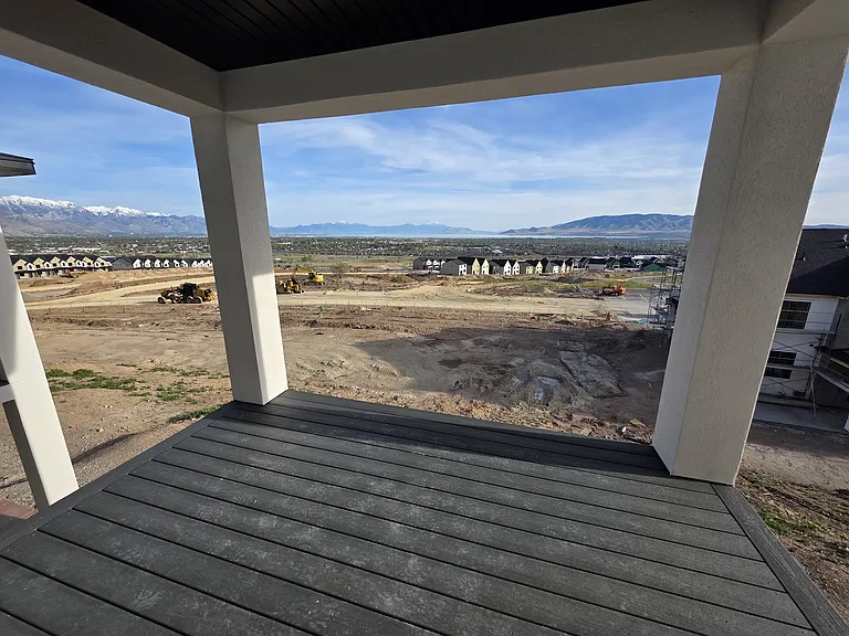 172 E Glencoe Dr — Photo 19