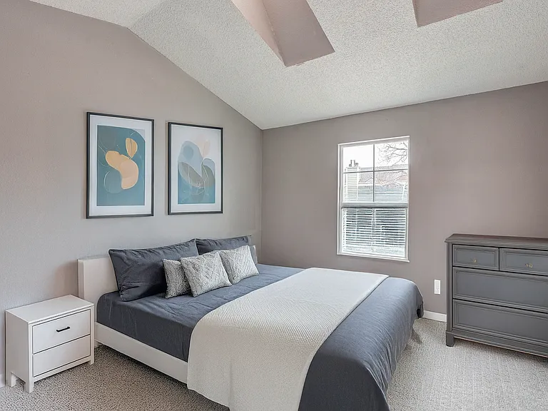 10494 W Dartmouth Ave — Photo 9