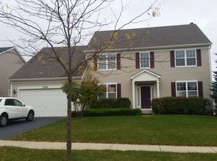 2371 Bluewater Dr, Wauconda, IL