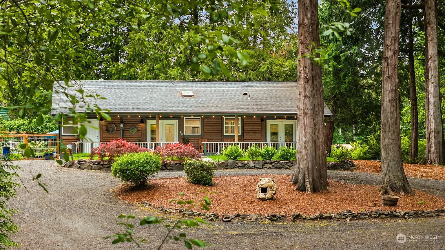 5401 Honeysuckle Lane NW photo 1