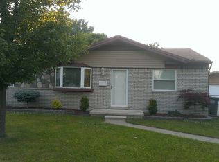 10084 Fairview St, Taylor, MI 48180