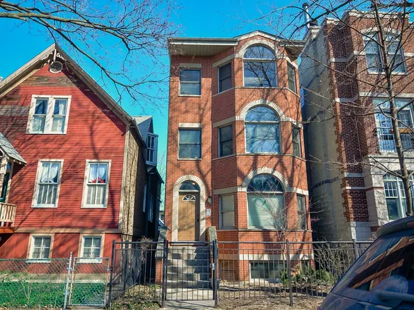 3713 N Janssen Ave Unit 4, Chicago, IL 60613