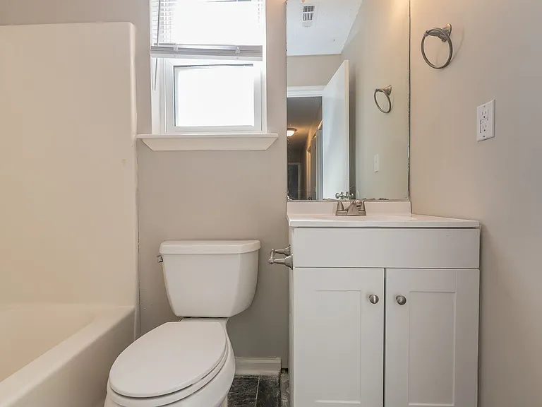 2937 Dahlia Dr — Photo 22