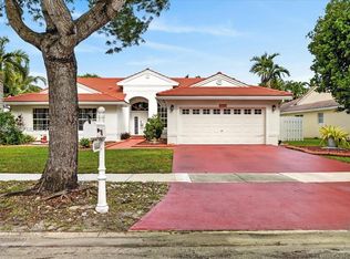 Replat Of Country Lakes, Miramar, FL 33027