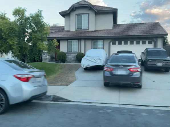 3884 N Sweet Leaf Ave, Rialto, CA 92377