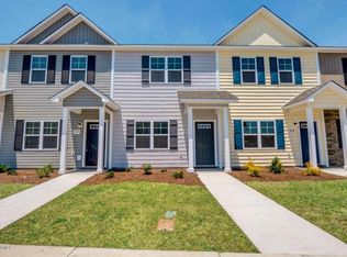 207 Justice Farm Dr, Sneads Ferry, NC 28460