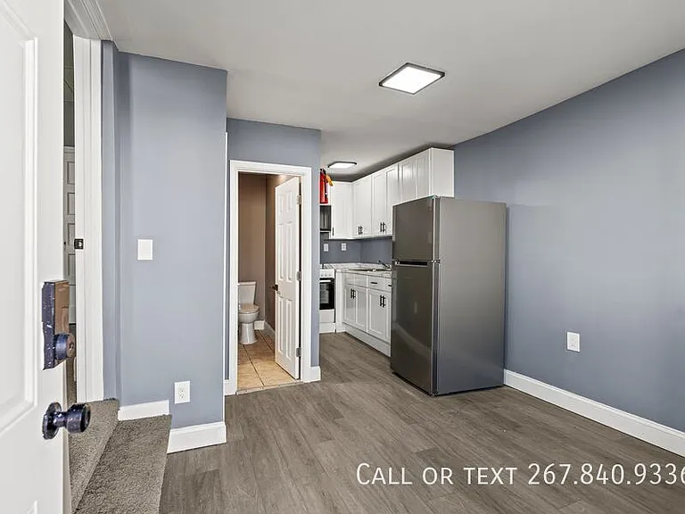 6401 Saybrook Ave #D — Photo 22