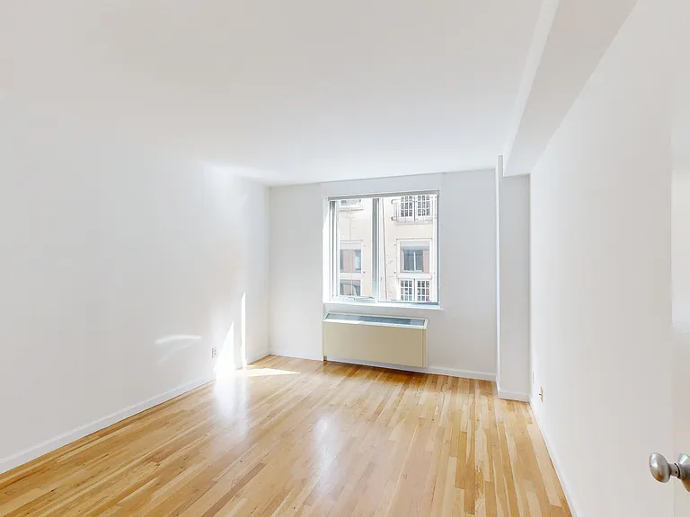 21 Chelsea — Photo 71