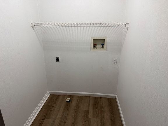 Unit Photo