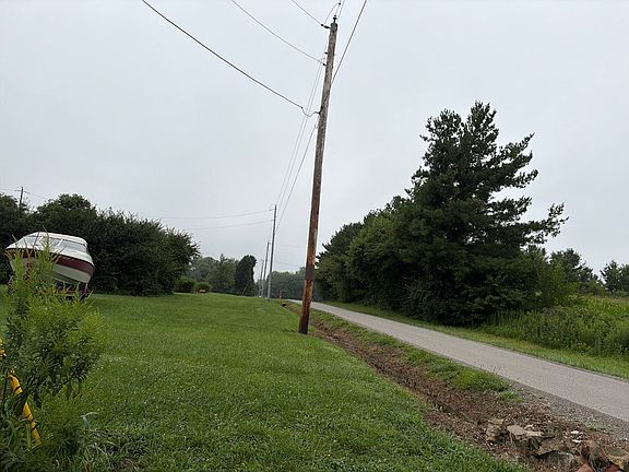5th image of 13893 Blamer Rd