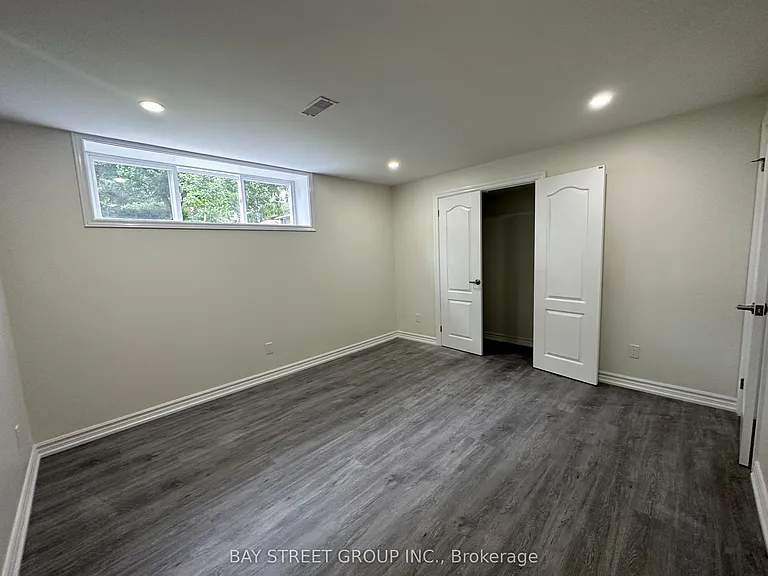 17 Kilkenny Dr #LOWER — Photo 12