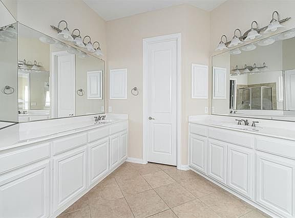 4th image of 11480 Covey Point Ln