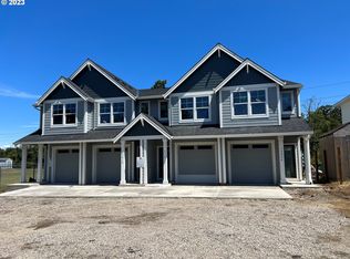 13810 SE Courtney Ln, Portland, OR 97222