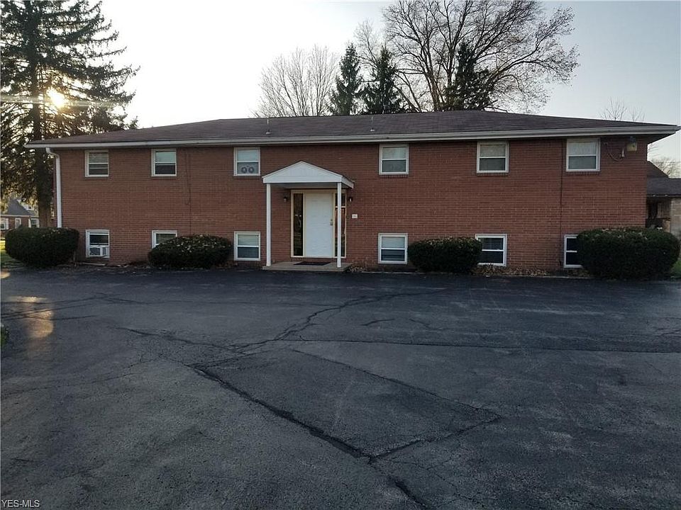 1st image of 352 Meadowbrook Ave #1