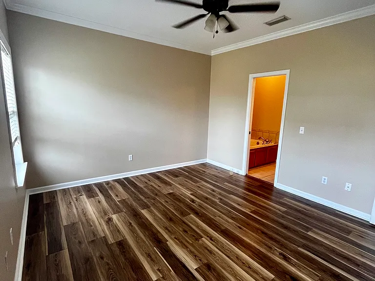 103 Whitney Ave — Photo 14