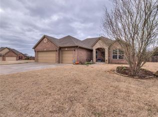 12577 Blue Mdw, Guthrie, OK 73044