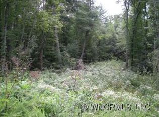 142 Northwoods Trl, Hendersonville, NC 28792