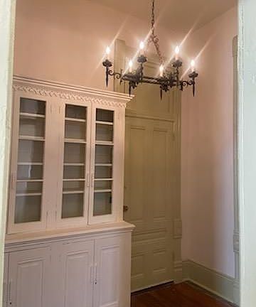 4th image of 2809 Saint Charles Ave APT C