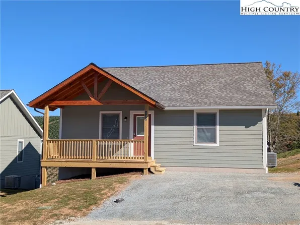 142 Ava Way #94, Boone, NC 28607