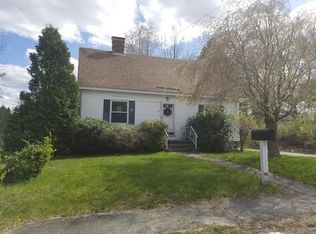 17 Alvin St, Methuen, MA 01844