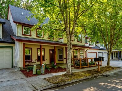 375 Ellie Ln, Eugene, OR, 97401