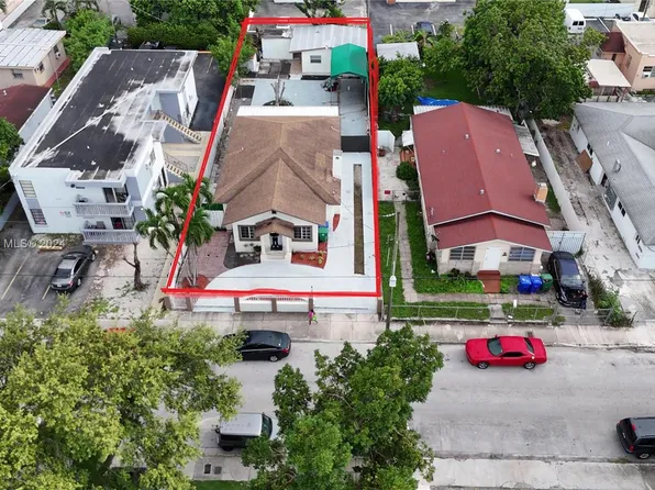 2028 SW 2nd St, Miami, FL 33135