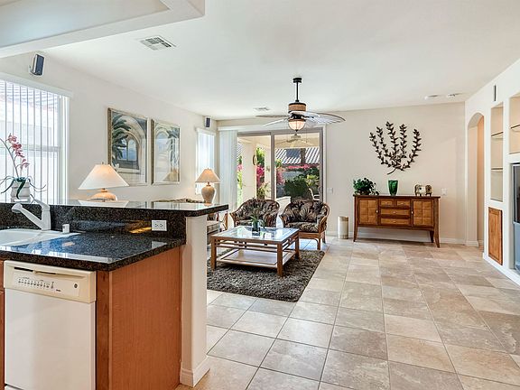 5th image of 80147 Avenida Linda Vis