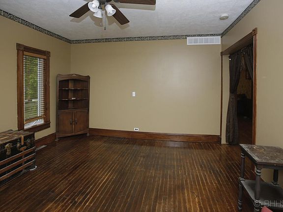 12740 pine lake rd-105