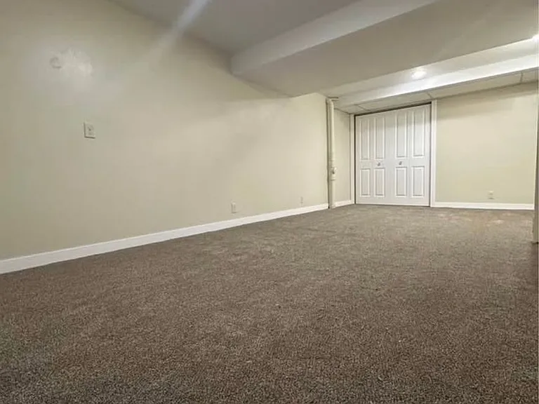 4004 Clay St — Photo 3