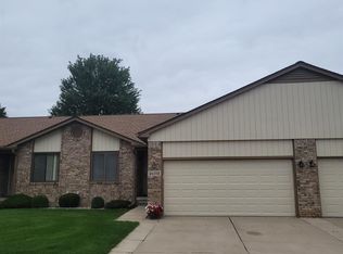 26173 Annagrove Ln, Chesterfield, MI 48051