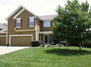 6341 Theden St, Shawnee, KS 66218