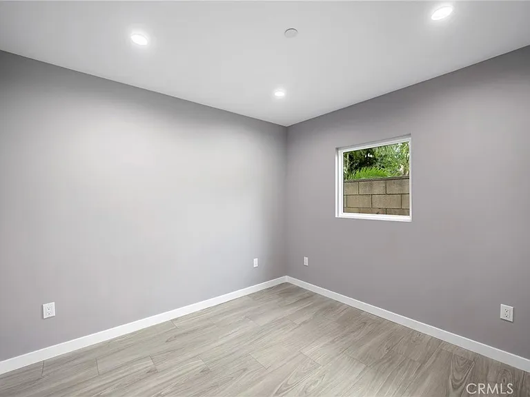 1361 Alameda Ave #A — Photo 10