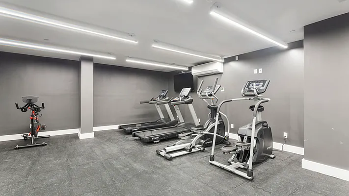 Rented by Nooklyn NYC LLC | media 67