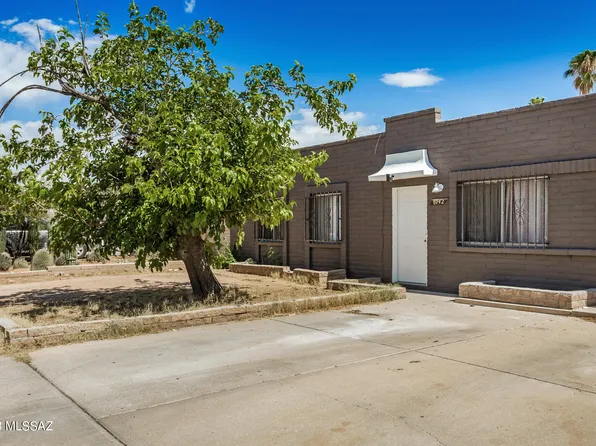 6742 E Hawk Dr, Tucson, AZ 85730