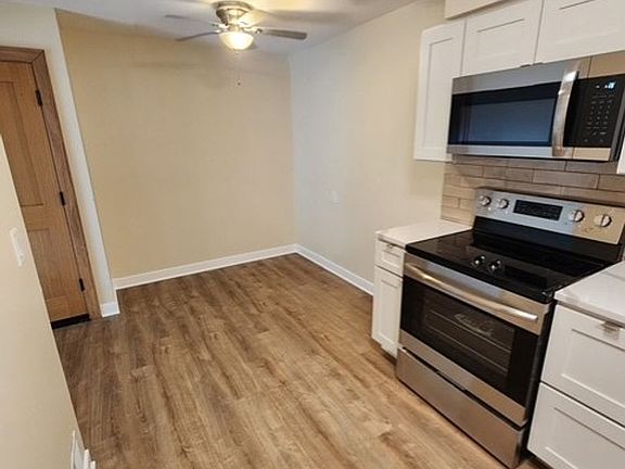 3rd image of 141 Morris St APT 4