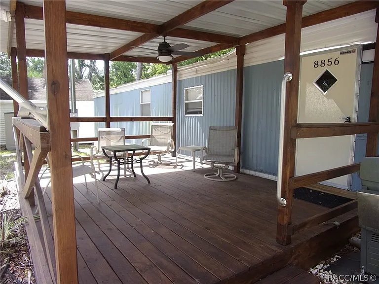 8856 W Arber Ct — Photo 2