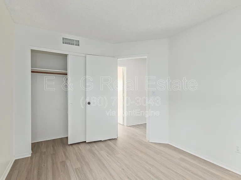 8714 W Amelia Ave — Photo 20