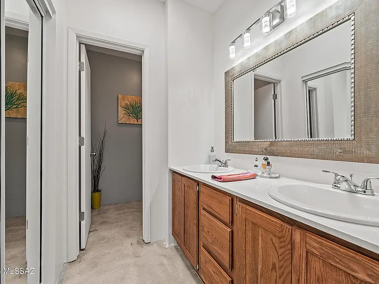 9350 E Speedway Blvd #21 — Photo 11