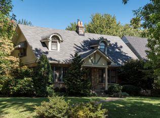 1201 Audubon Pkwy, Audubon Park, KY 40213