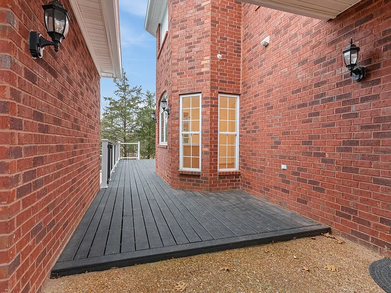 111 Rea Dr — Photo 25