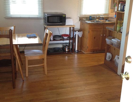 4th image of 1131 Church St APT 103