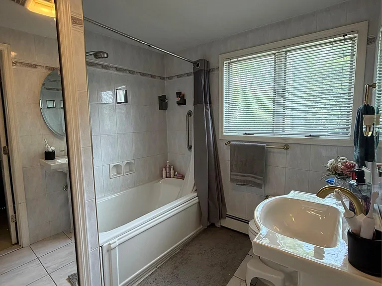3 Deeringwood Ln — Photo 17