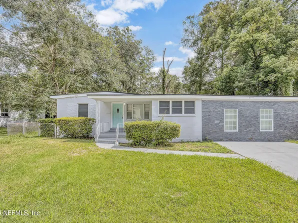 2916 LIPPIA Road, Jacksonville, FL 32209