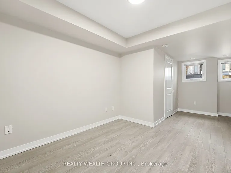 60 Parrotta Dr #253 — Photo 10