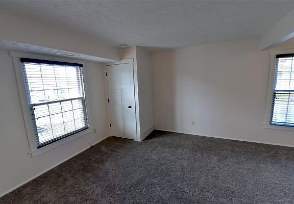 4th image of 3002C Ivy Hill Cir