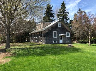 9S661 Jeter Rd, Big Rock, IL 60511