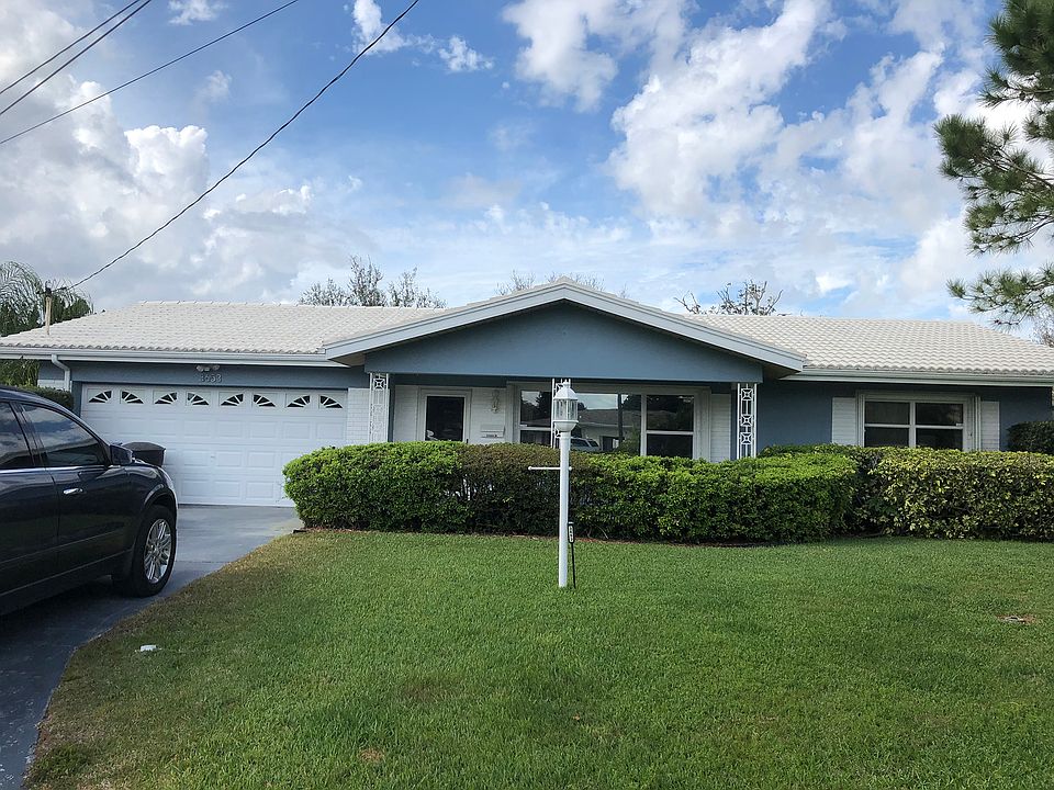 1st image of 3653 18th Ave N
