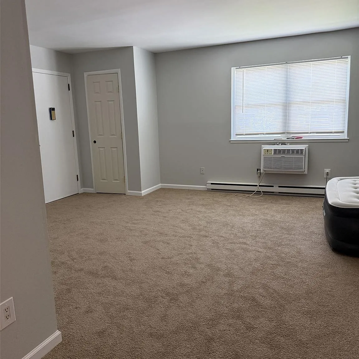 1 bed, 1.0 bath, 800 sqft, $1,800 — Photo 3